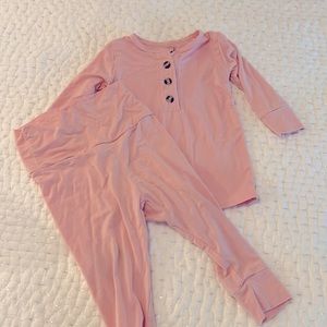 Light Pink Top and Bottom Set from Lou Lou size 6-12mos